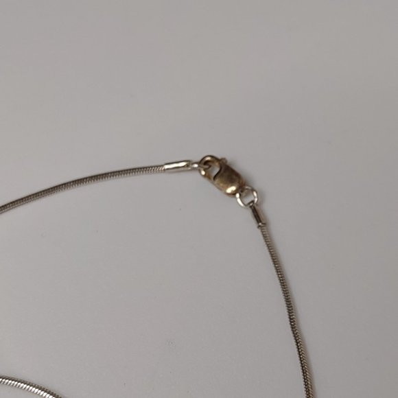 Very Awesome Colorful Plastic Necklace And Earring Set - Picture 8 of 12